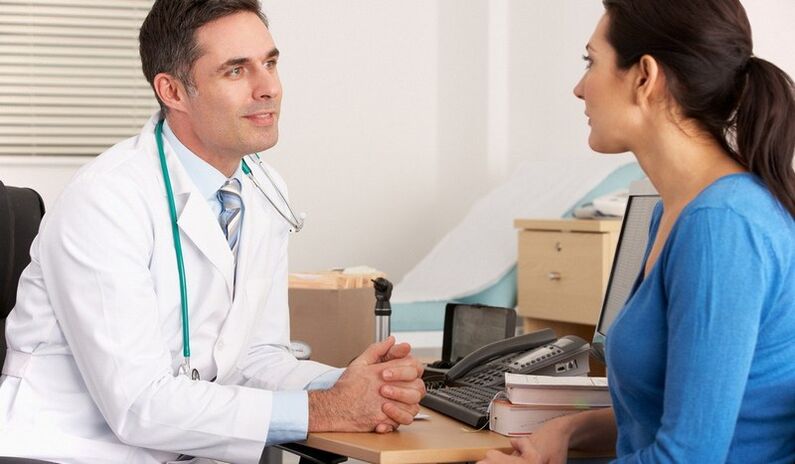 Za glivice na nohtih obiščite zdravnika